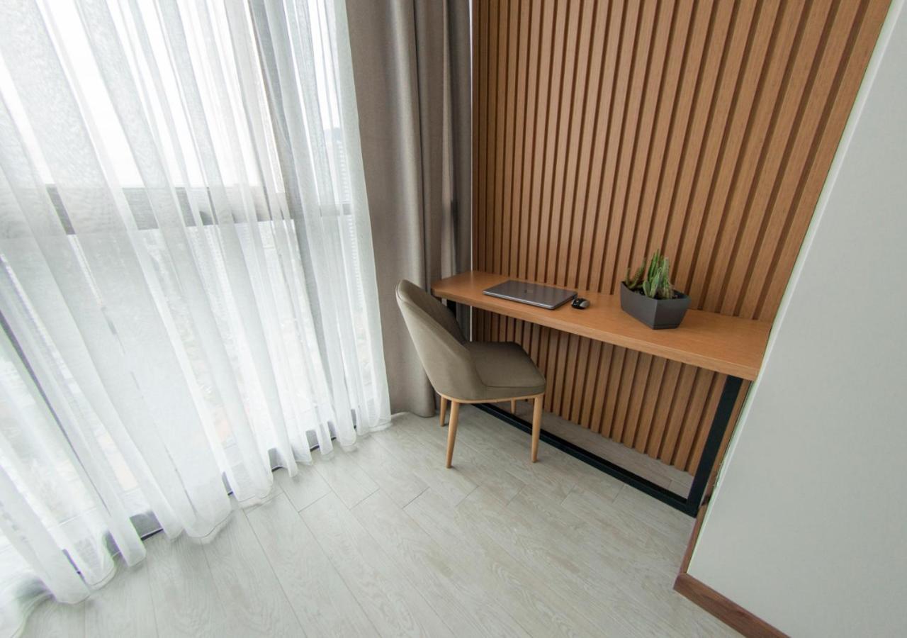Season Suite Apart-Hotel 바투미 외부 사진
