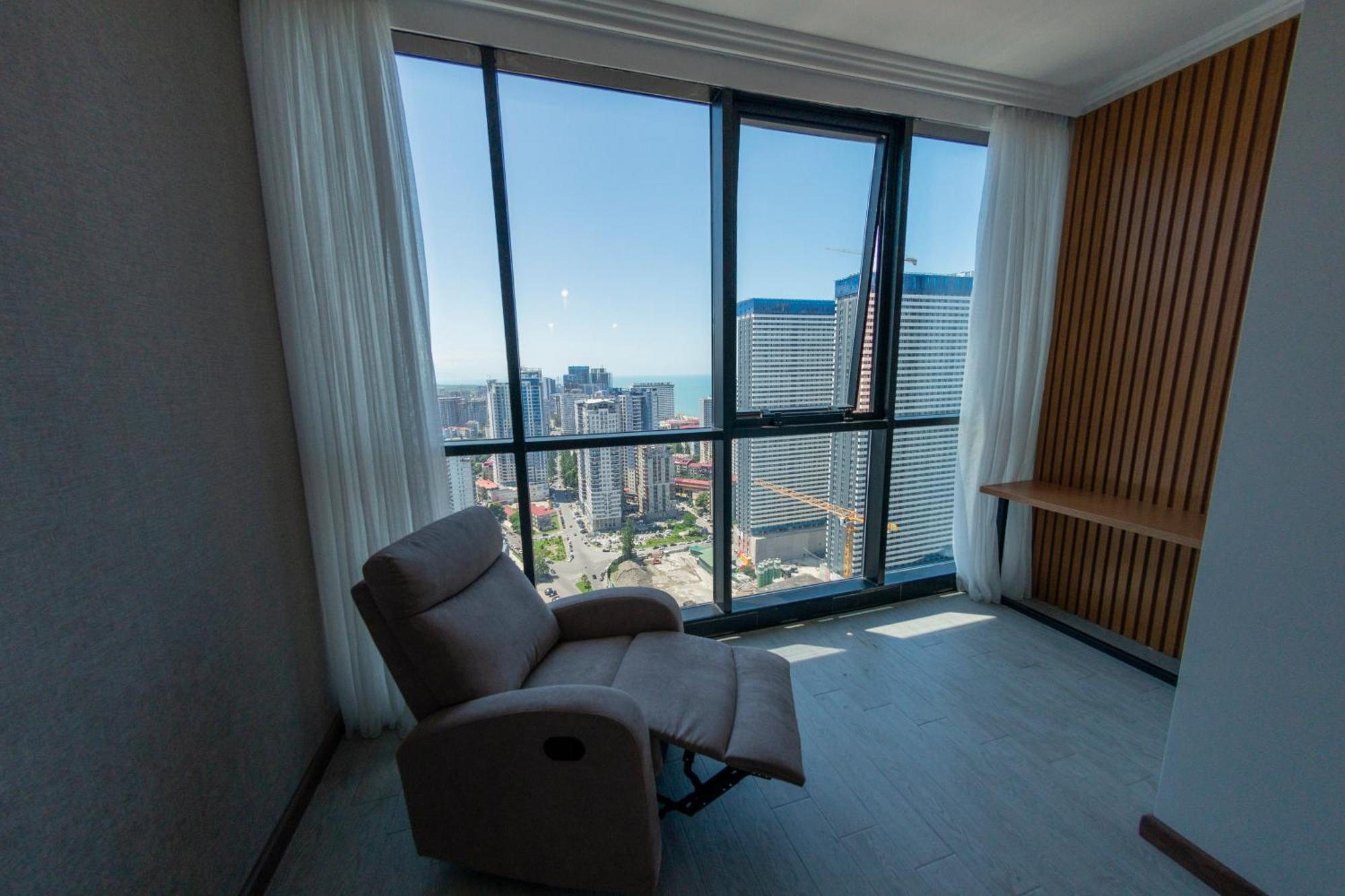 Season Suite Apart-Hotel 바투미 외부 사진