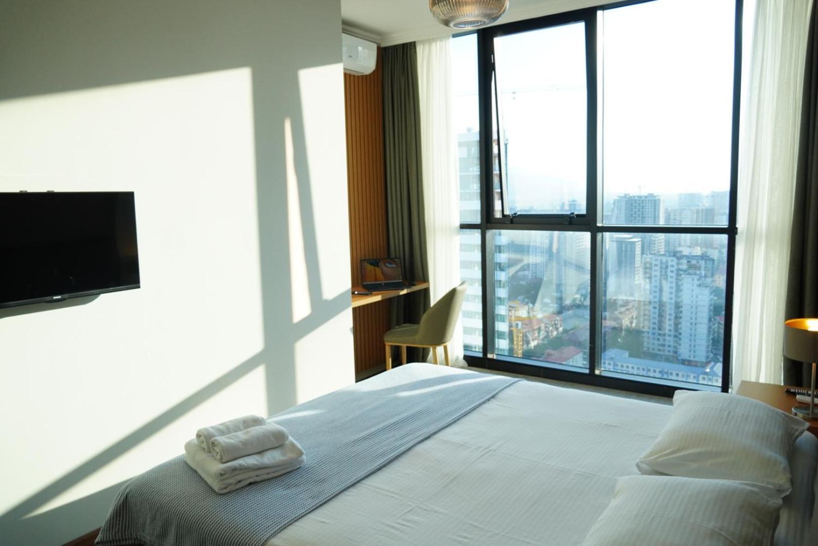 Season Suite Apart-Hotel 바투미 외부 사진