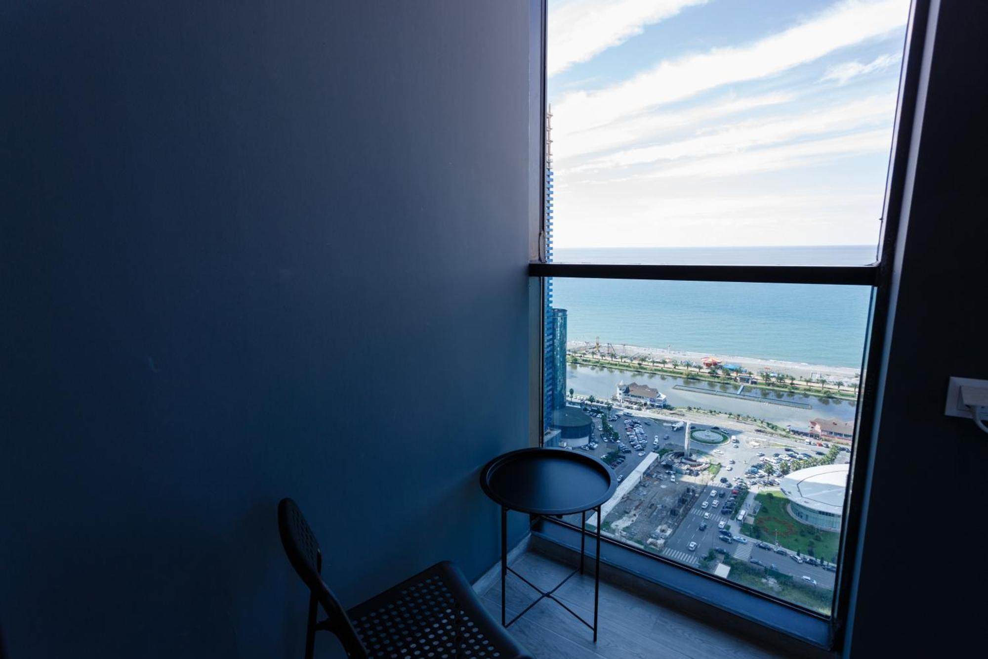 Season Suite Apart-Hotel 바투미 외부 사진