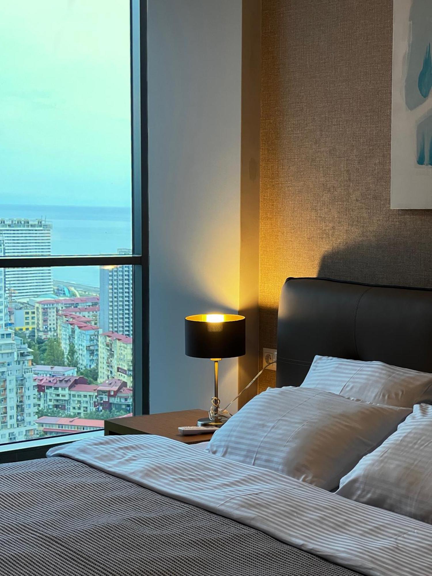 Season Suite Apart-Hotel 바투미 외부 사진